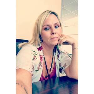 Meet your Posher, Shana